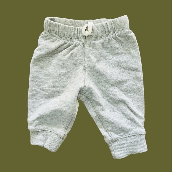 NIKE | Miles BABY | BURT’S BEE & Other Baby Boy Bundle | 0-3 Months | Preowned - Picture 13 of 16